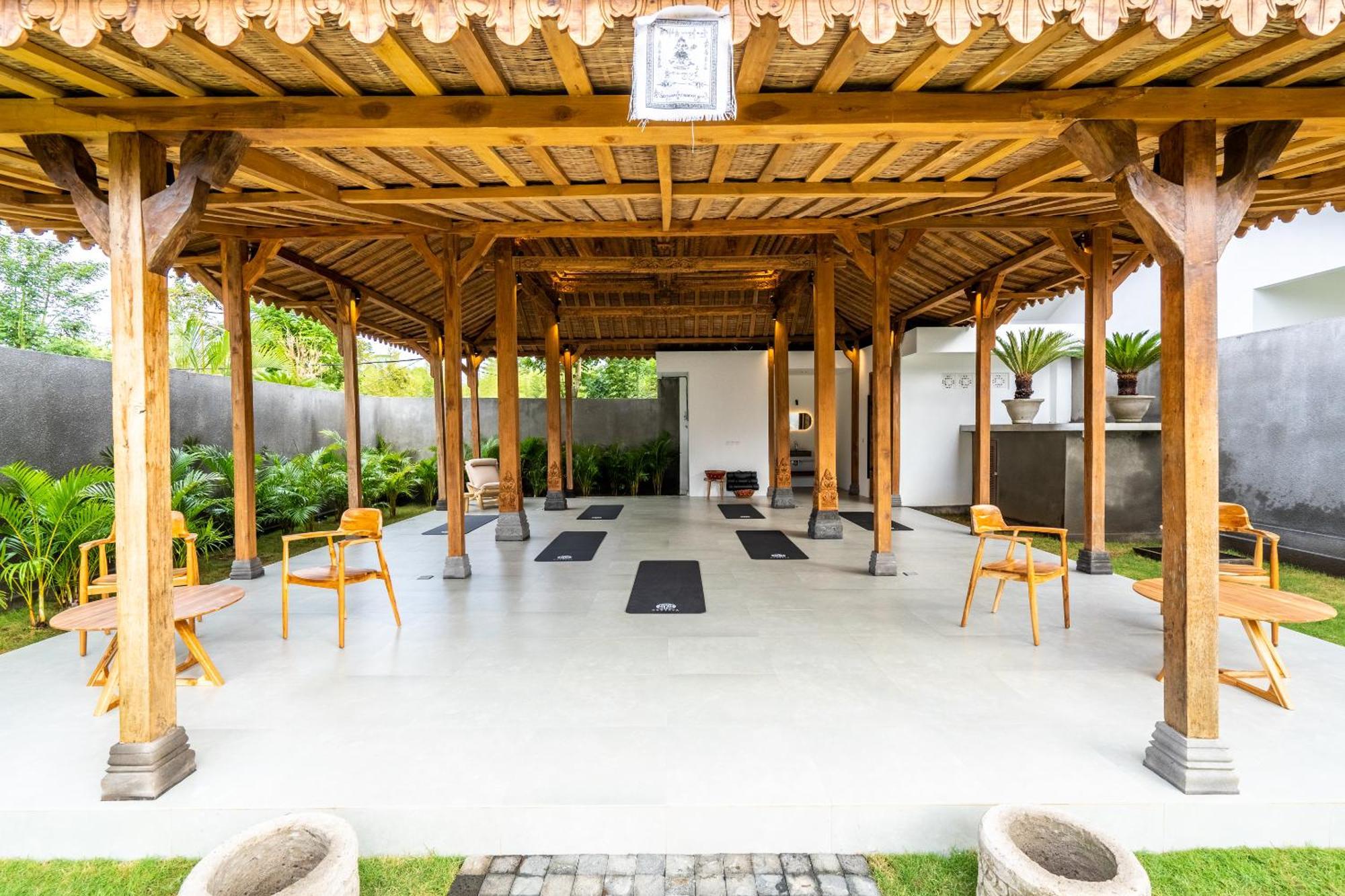 Bingin Luxury, Concierge And Security Uluwatu (Bali)